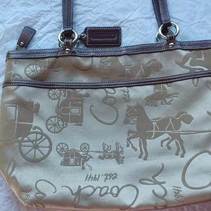 COACH Gallery HORSE & CARRIAGE TOTE